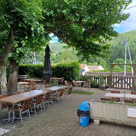 Auberge Des Platanes Villevocance Exterior foto